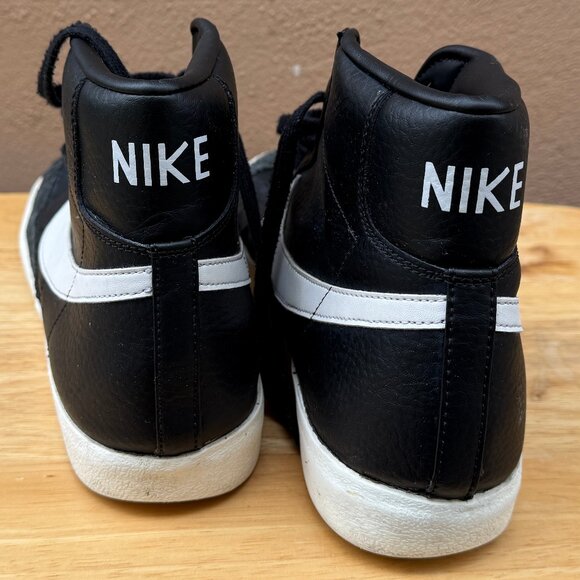 Nike Blazer Mid 77 Vintage, size 13 - Picture 4 of 7